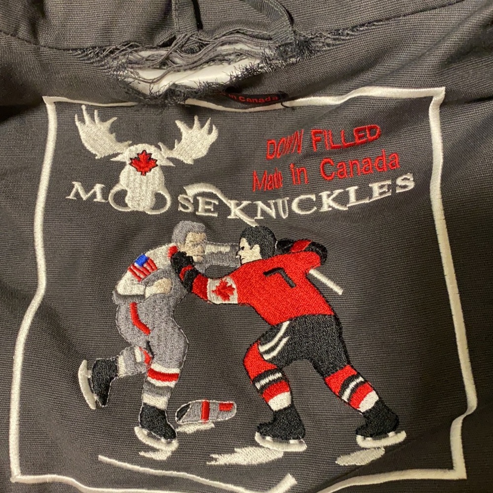 Moose Knuckles Coat - Picture 4 of 7